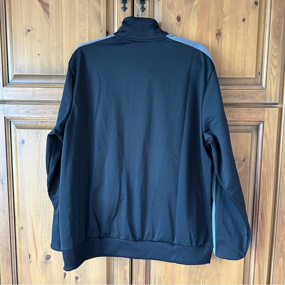Puma Black & Grey track jacket - Picture 5 of 5
